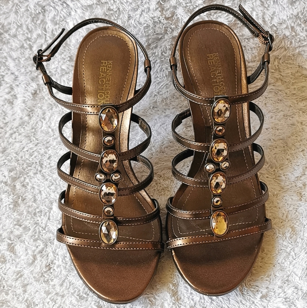 Fashioned Heels, 7M, Bronze